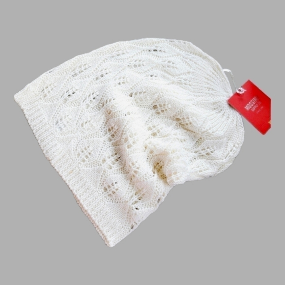 NEW🎅🎁🎄 BOGO Mossimo Crochet Beanies